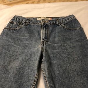 Levi’s 550 classic relaxed tapered jeans.